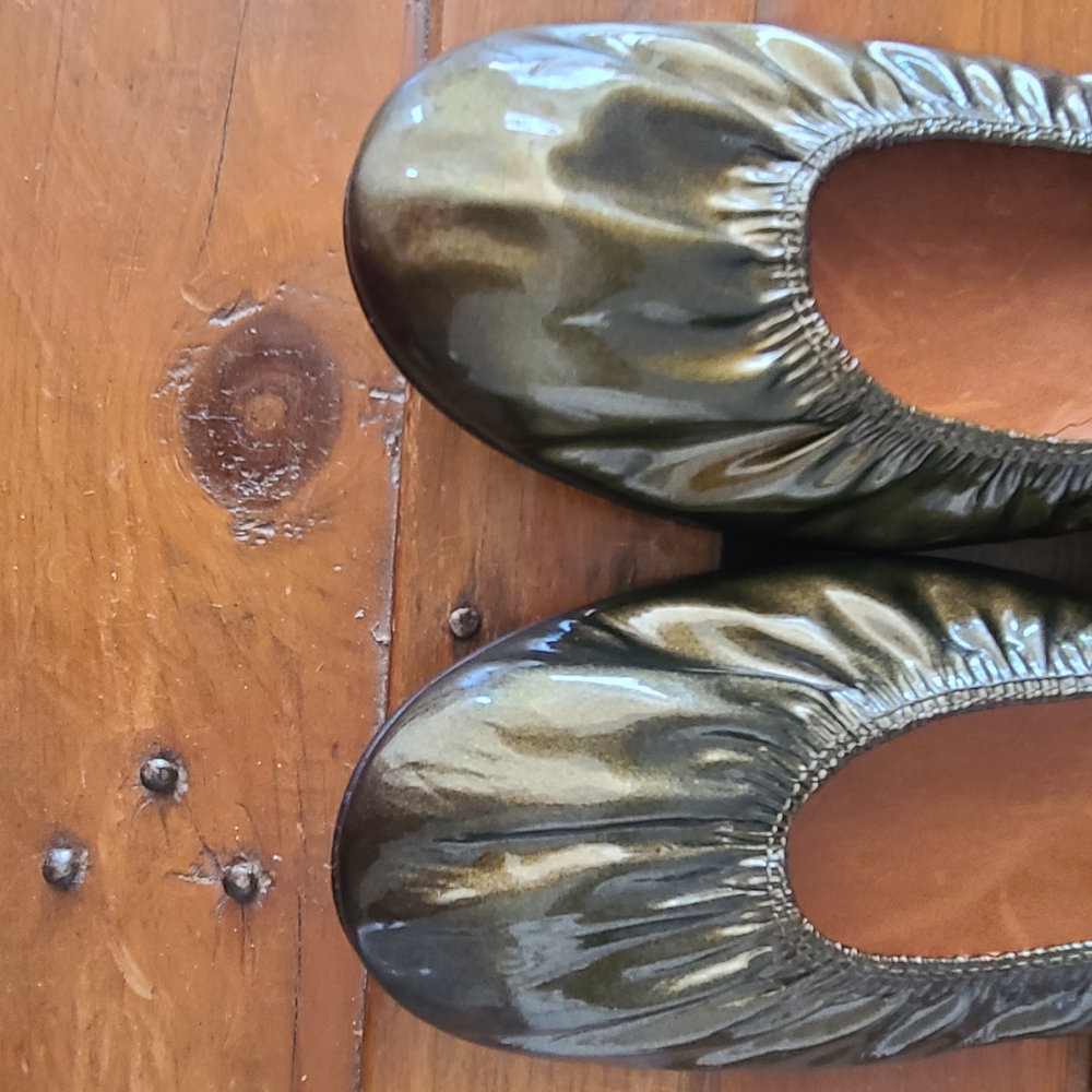 Lanvin Women Patent Leather Kaki Ballet Flat  Size 37 1/2 - Picture 3 of 14